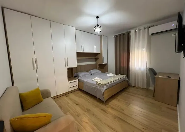 Starlight Downtown Apartment